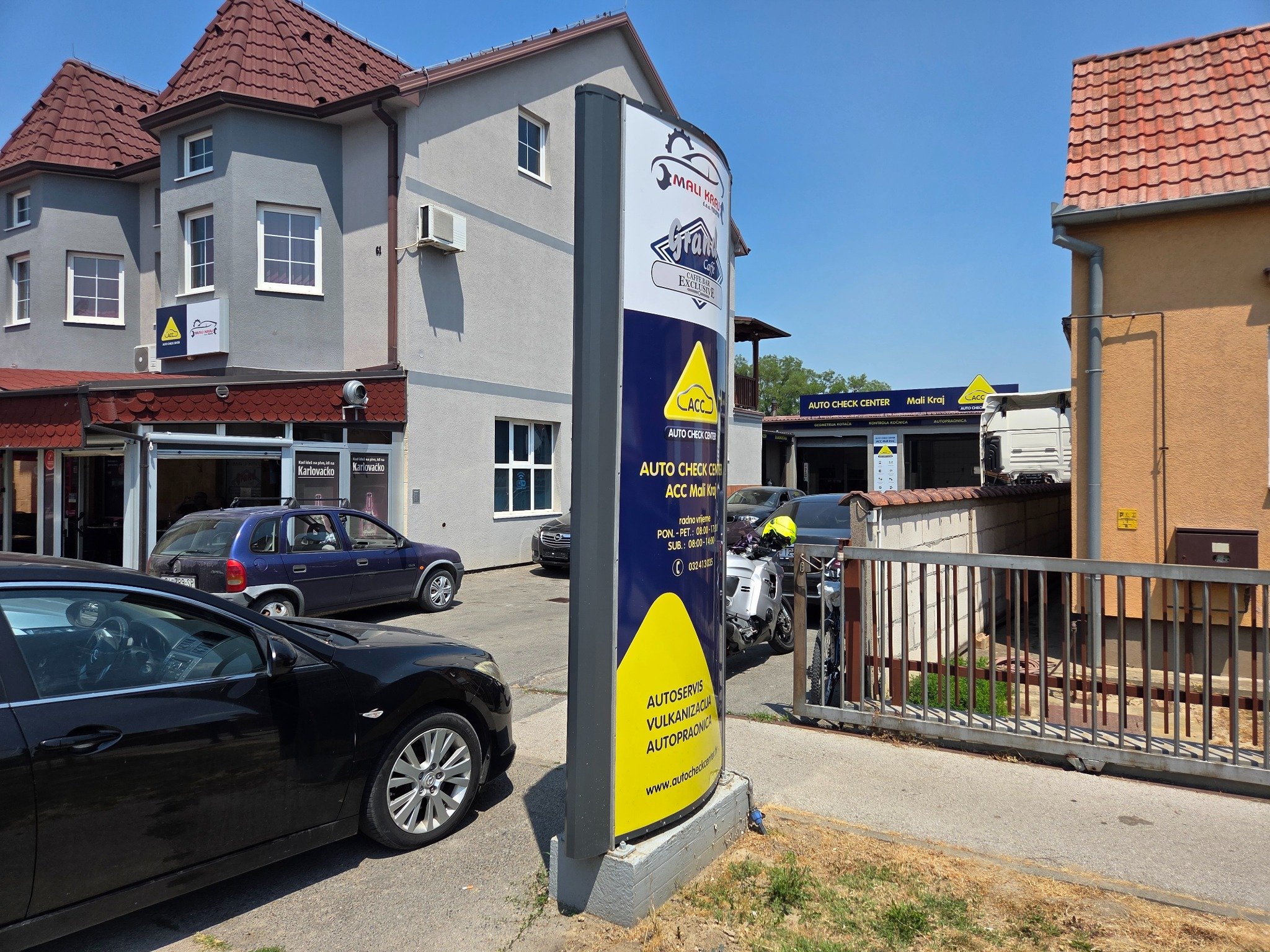 {{ __('Naslovna slika servisa', 'tokic') }}