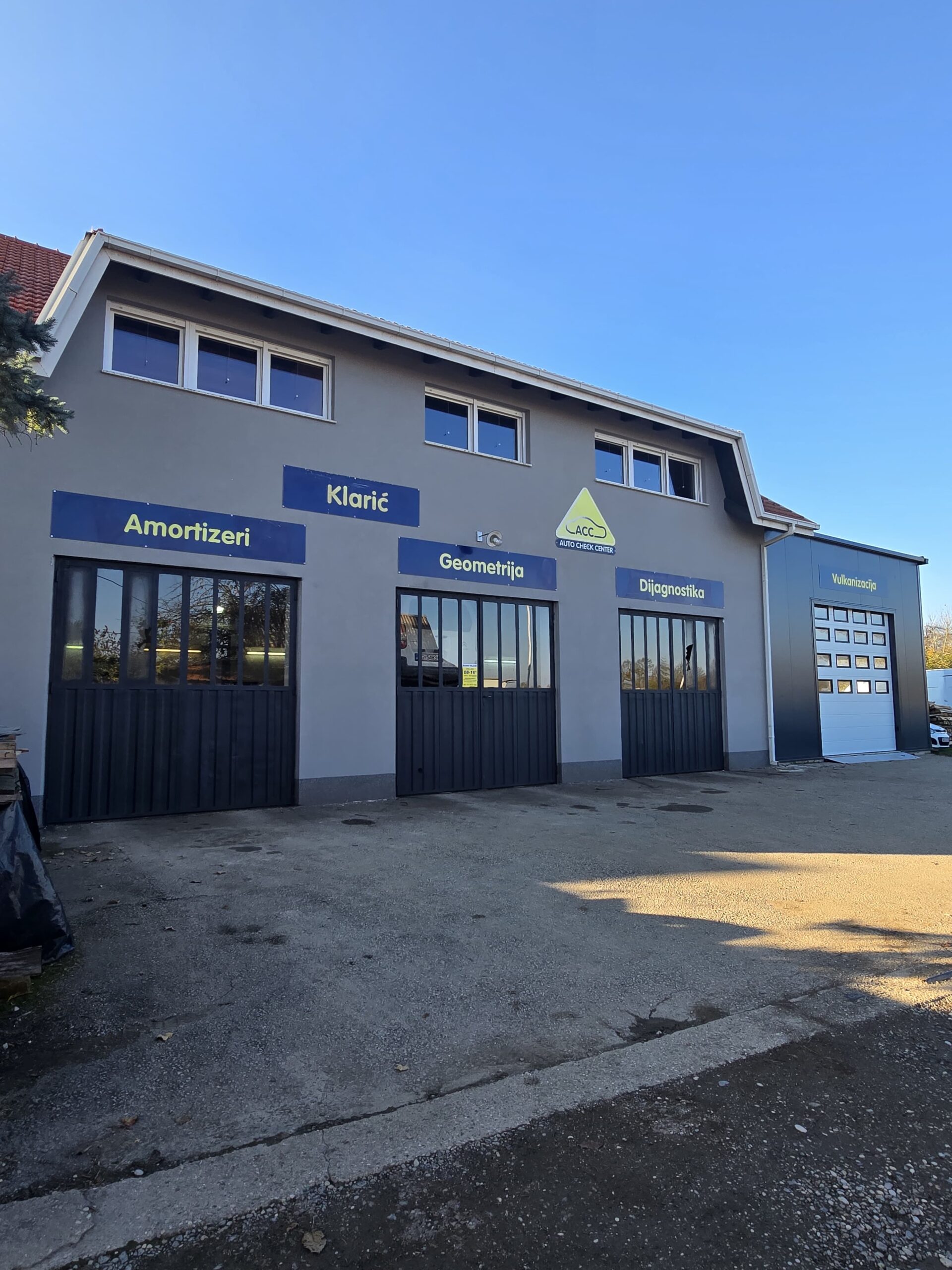 {{ __('Naslovna slika servisa', 'tokic') }}